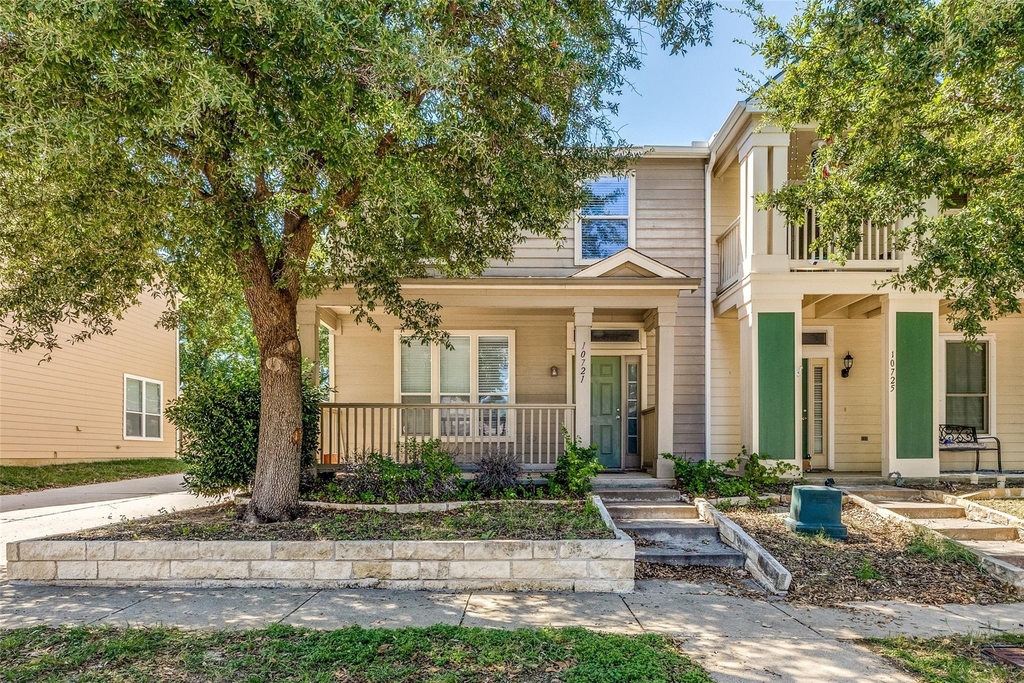 10721 Traymore Drive - Photo 0