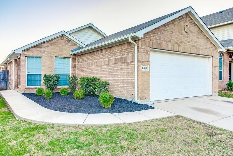 1280 Kielder Circle - Photo 0