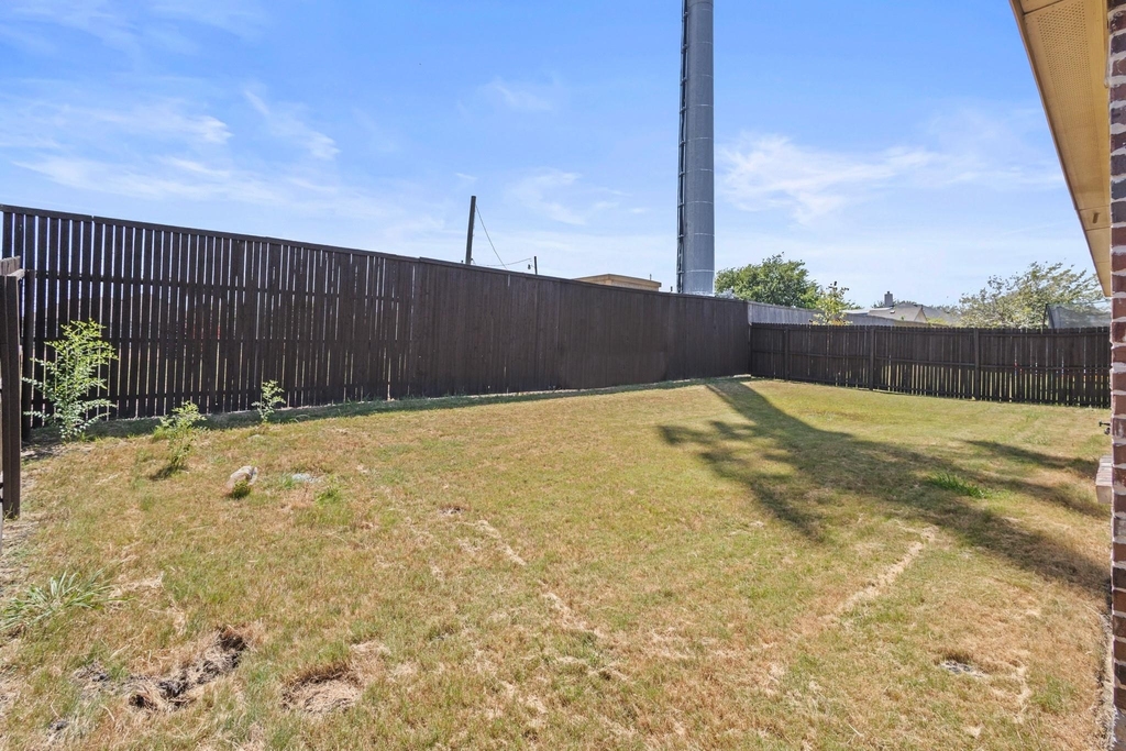 660 Sharpley Drive - Photo 27