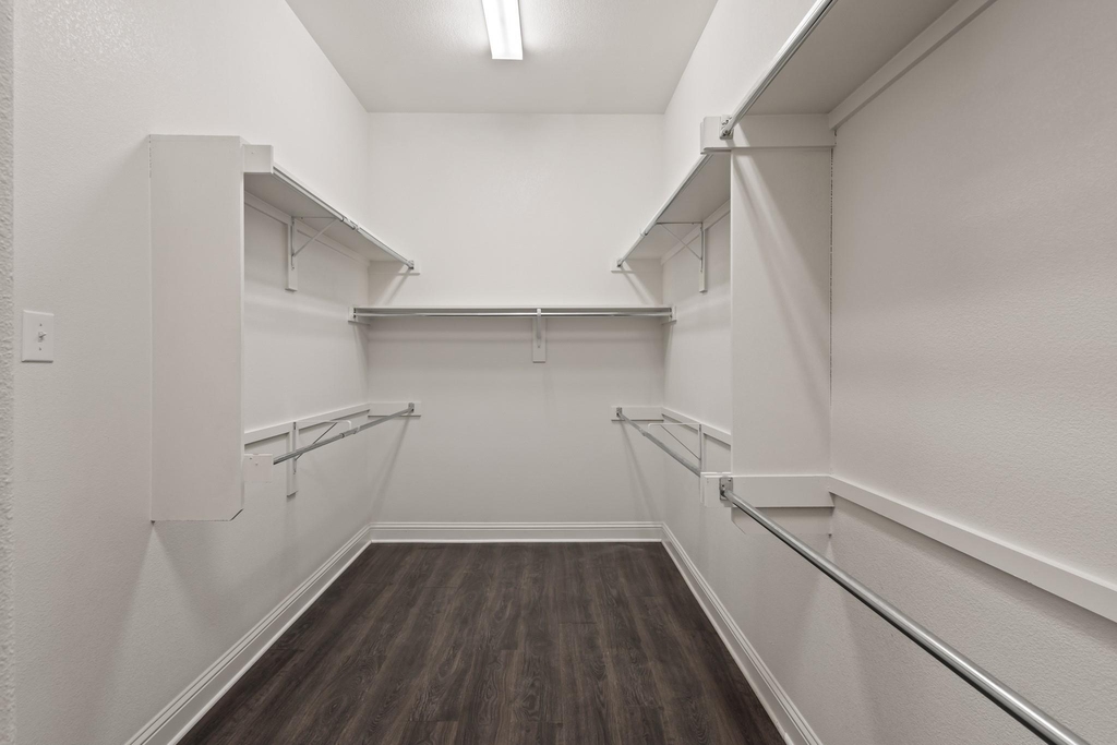 660 Sharpley Drive - Photo 24