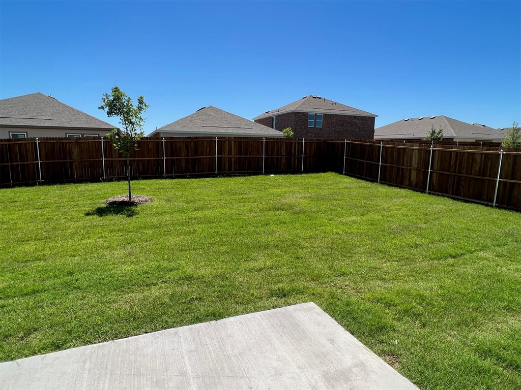 752 Richmond Drive - Photo 28