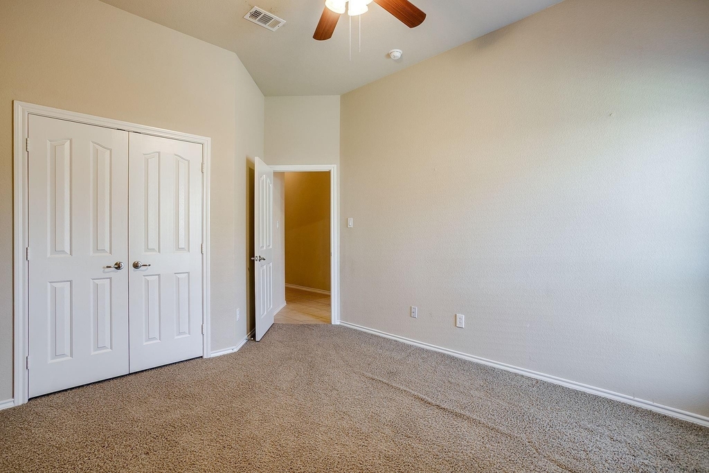 6 Beechcreek Drive - Photo 33