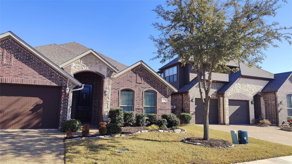 113 Chelsea Court - Photo 0