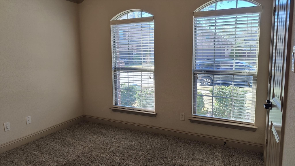 113 Chelsea Court - Photo 4