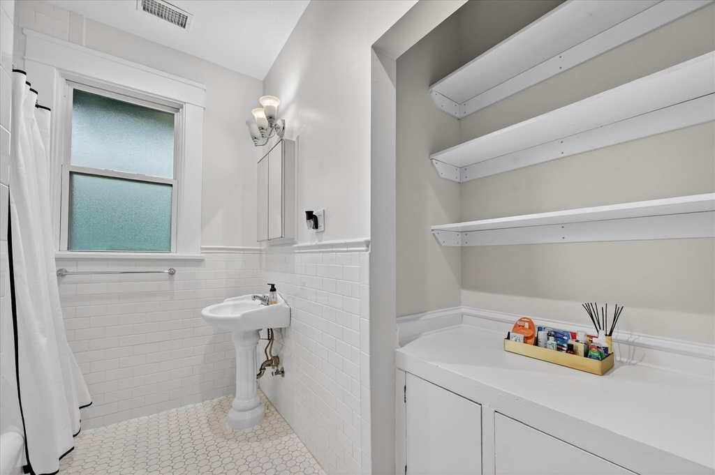 802 Haines Avenue - Photo 17