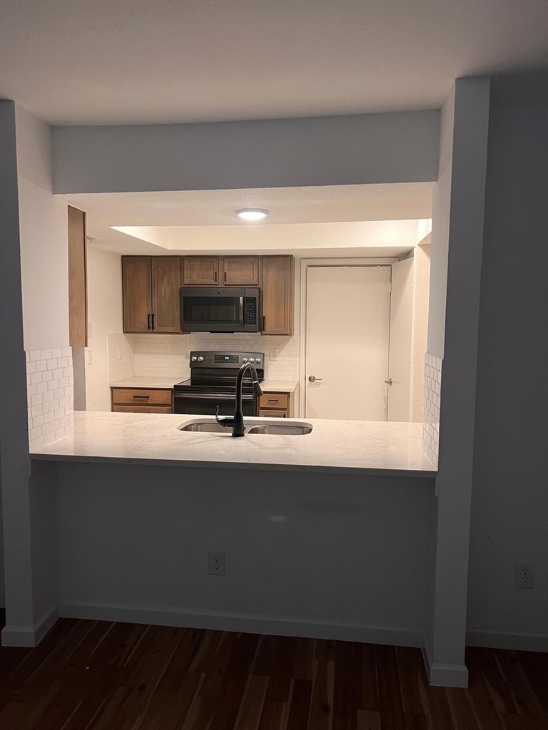 805 Summercreek Drive - Photo 0