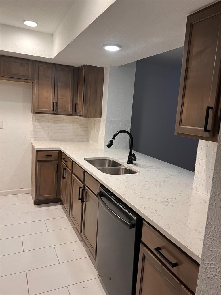 805 Summercreek Drive - Photo 1