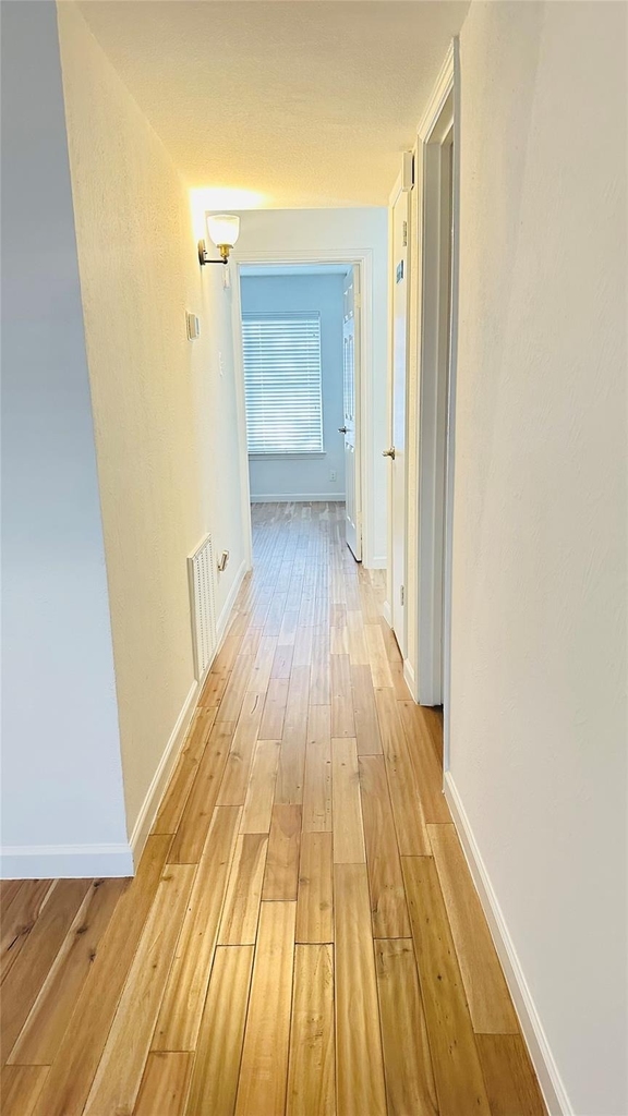 805 Summercreek Drive - Photo 7