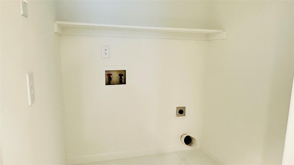 805 Summercreek Drive - Photo 8
