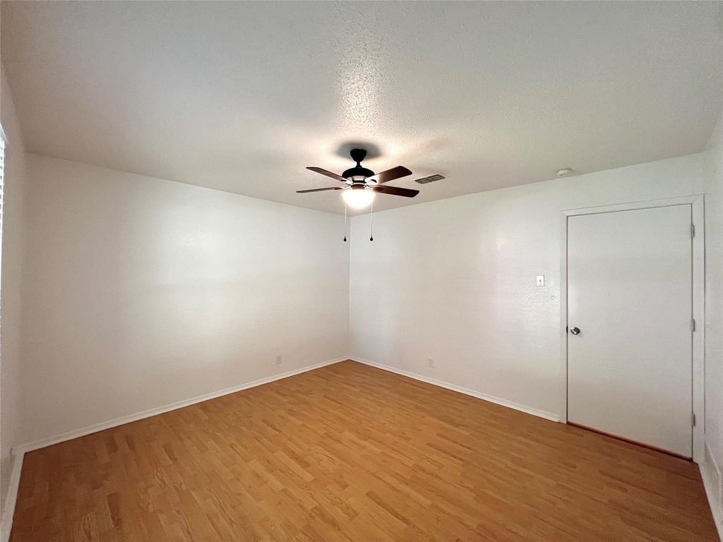 1 Peachtree Place - Photo 5