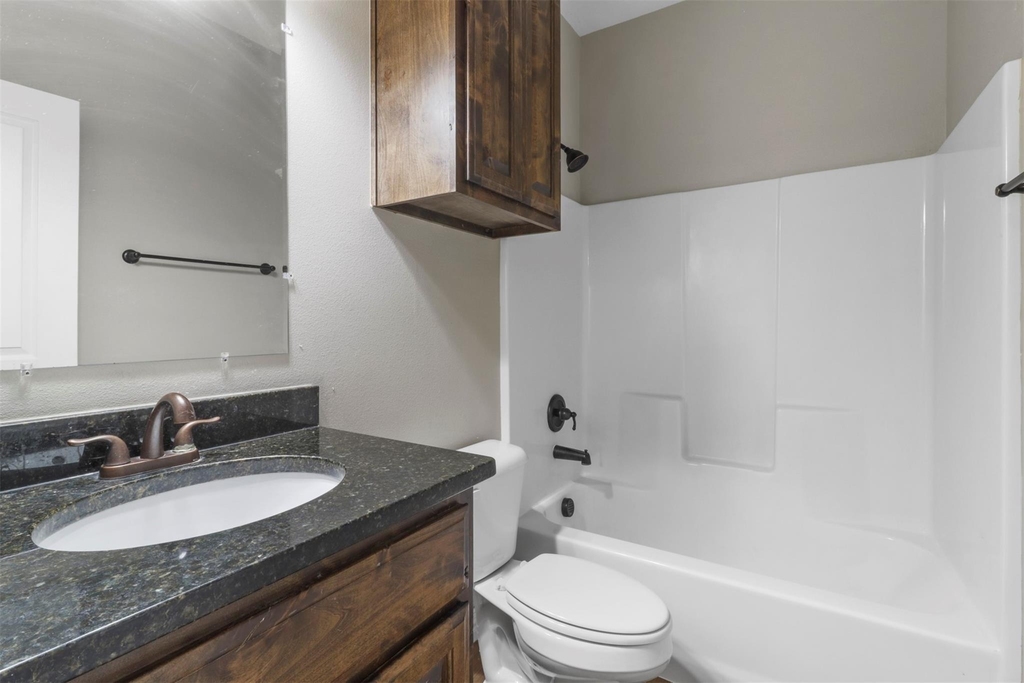 1624 E King Street - Photo 9