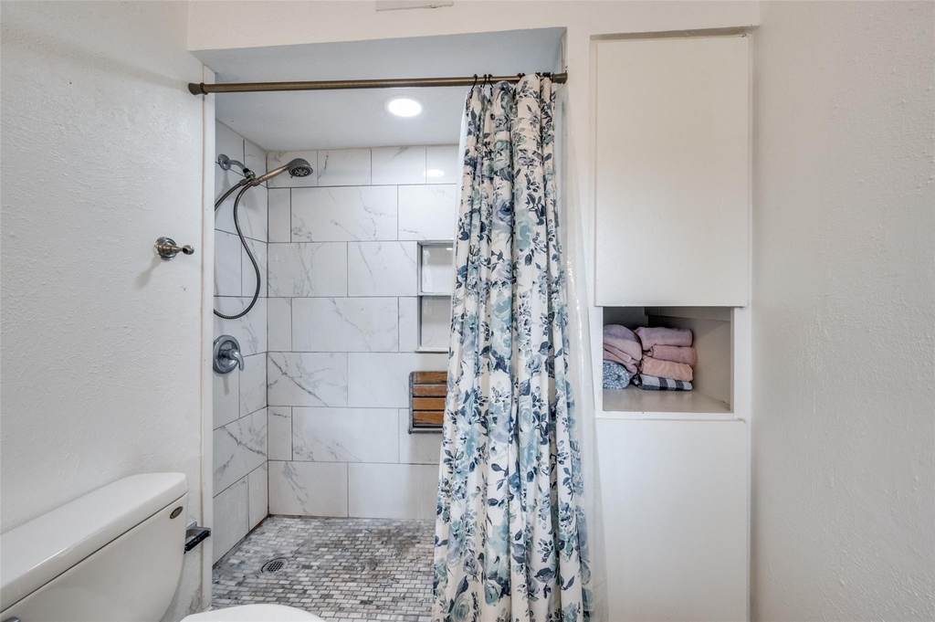 10029 Regal Park Lane - Photo 18