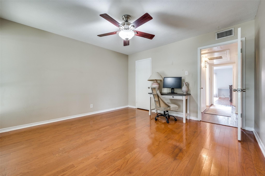 10029 Regal Park Lane - Photo 20