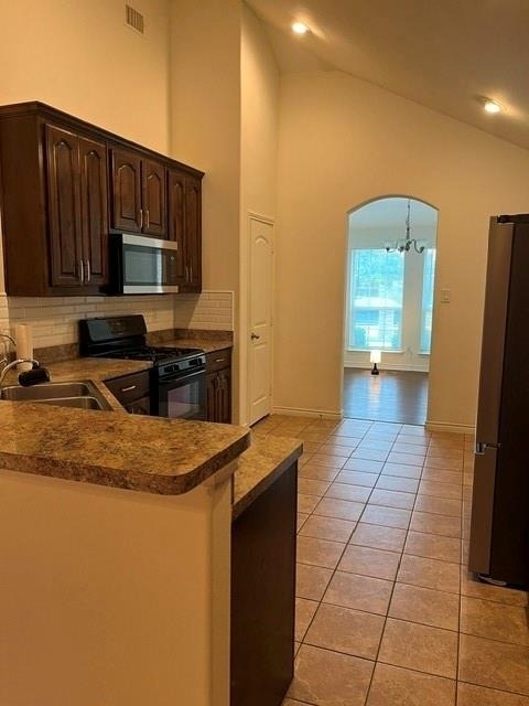 1417 Sun Drive - Photo 4