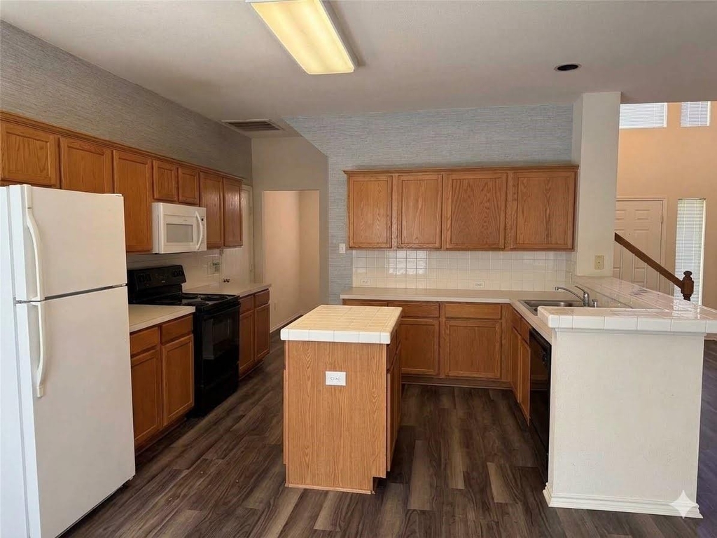 406 Alta Ridge Drive - Photo 10