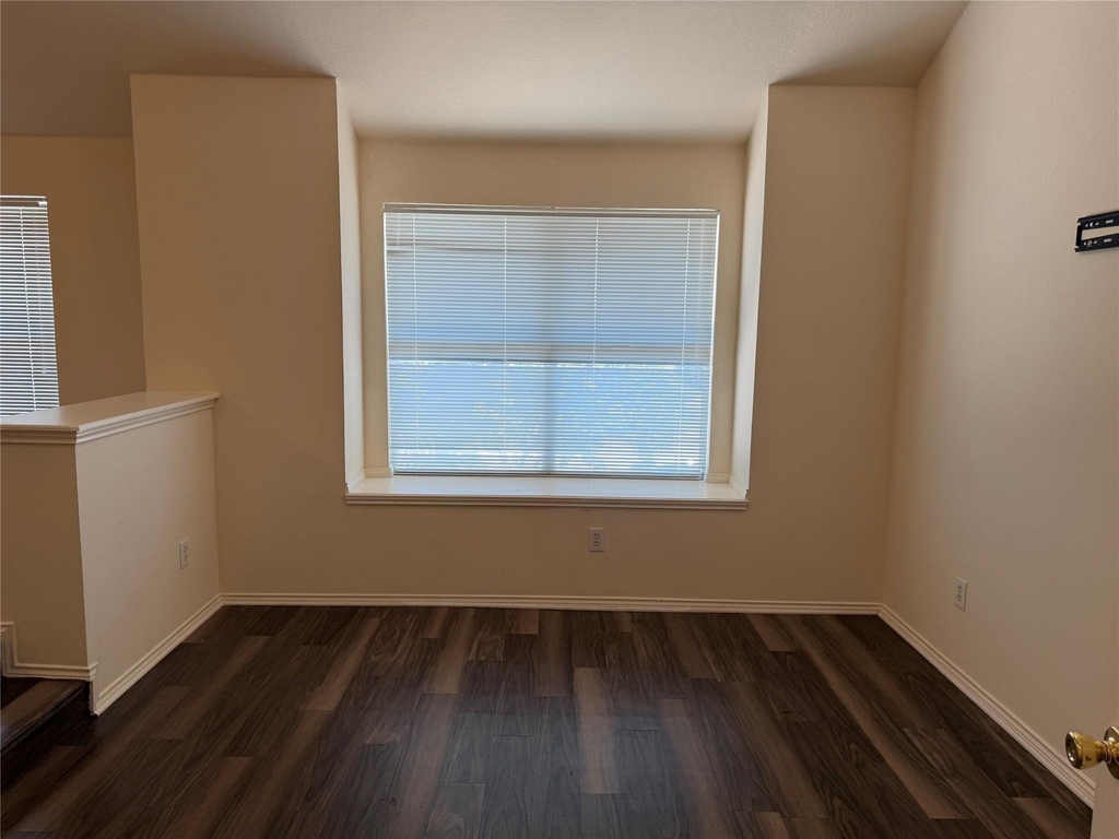 406 Alta Ridge Drive - Photo 11