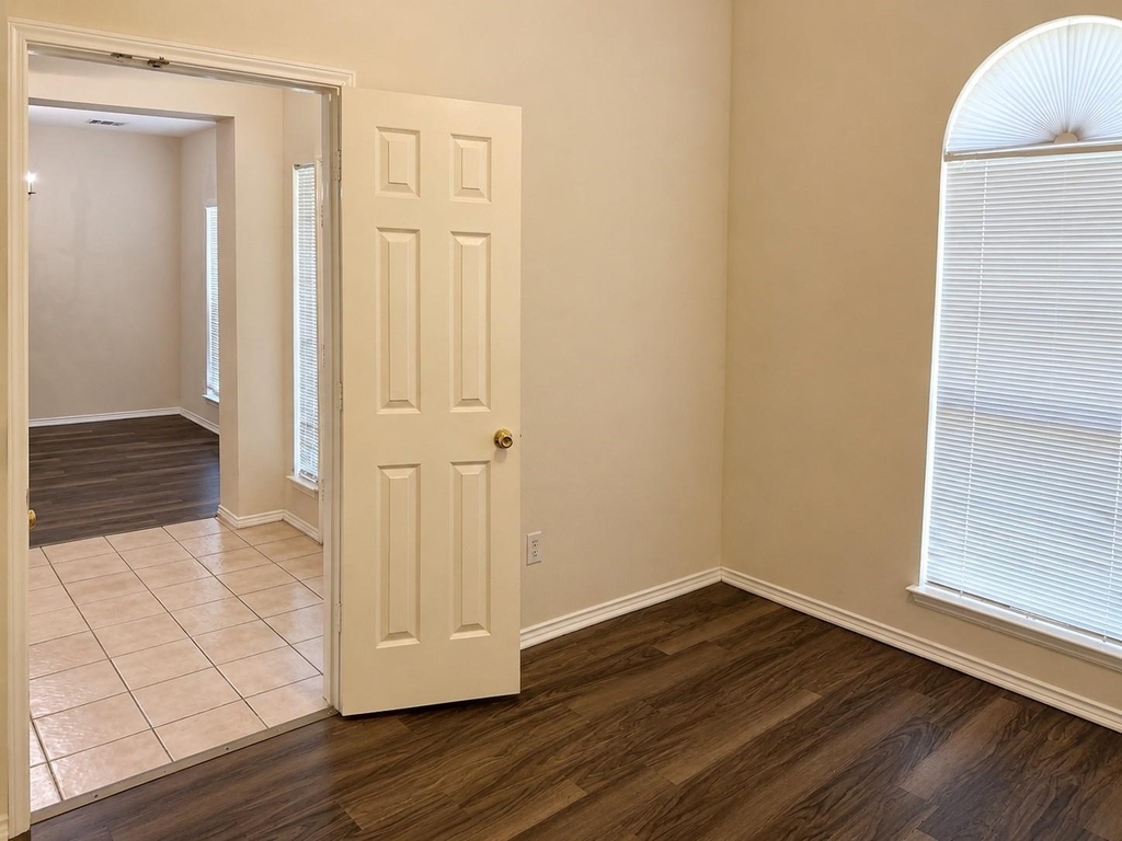 406 Alta Ridge Drive - Photo 5