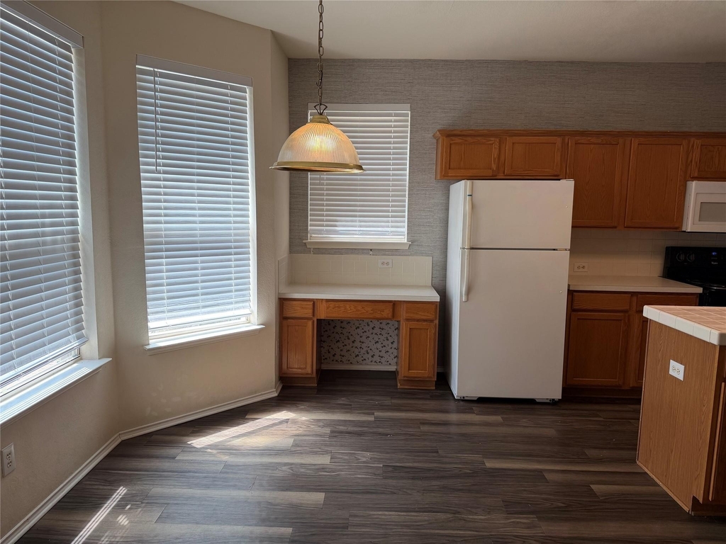 406 Alta Ridge Drive - Photo 9