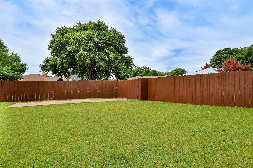 6809 Fawn Valley Place - Photo 27