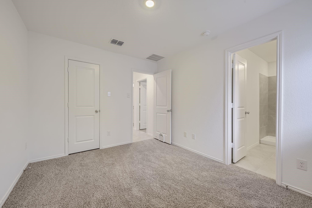 8739 Cottage Creek Drive - Photo 16