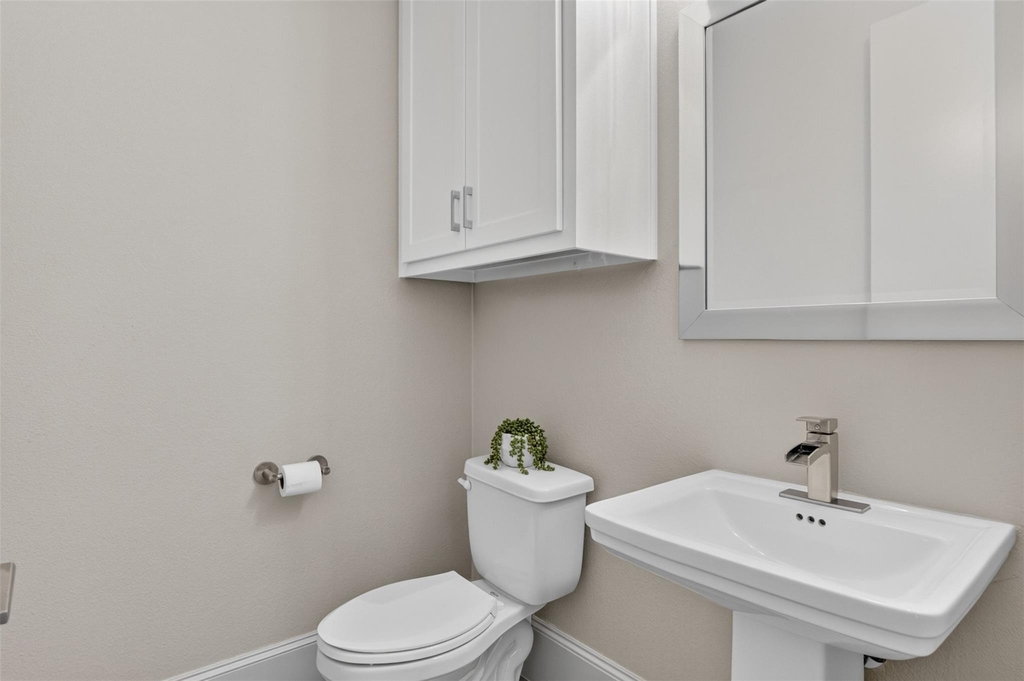 5328 Manett Street - Photo 9