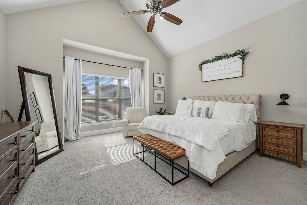 1107 S Sarah Street - Photo 11