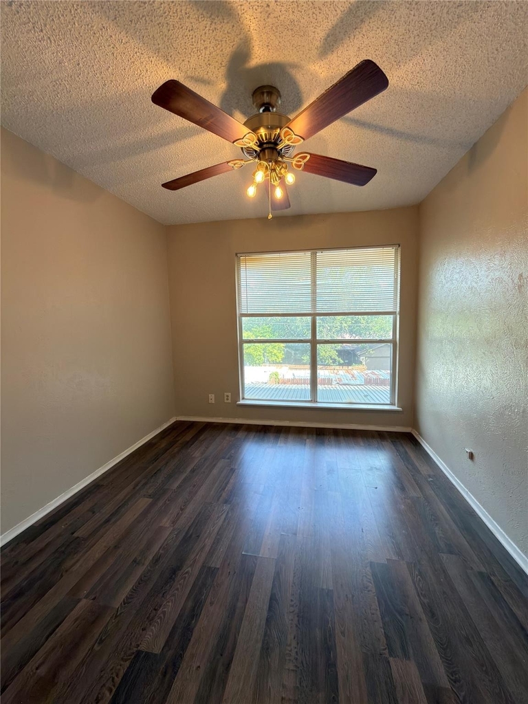 358 Valley Park Drive - Photo 20
