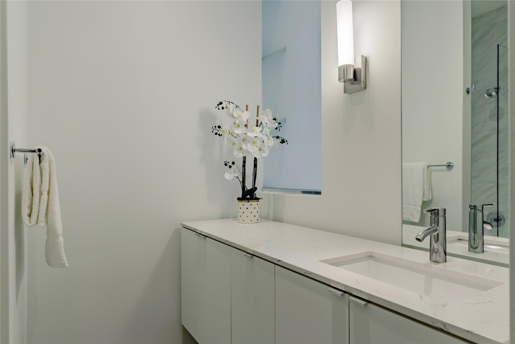 1504 Burlew Street - Photo 14