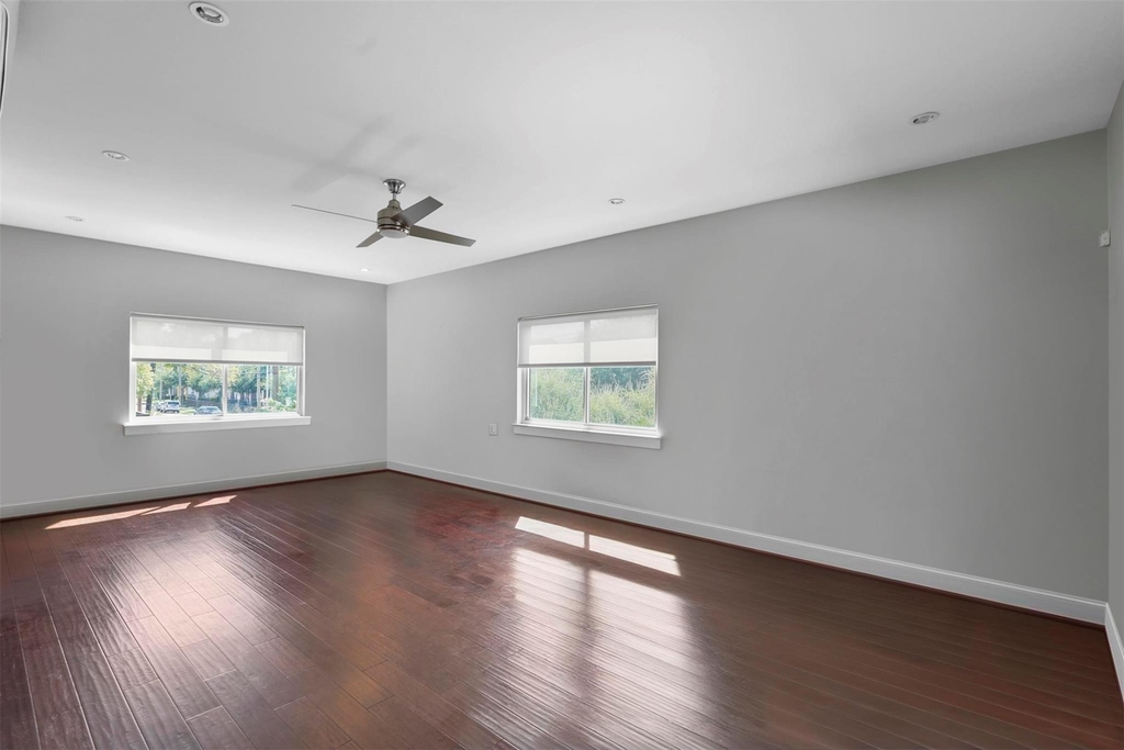 4319 Cabell Drive - Photo 30
