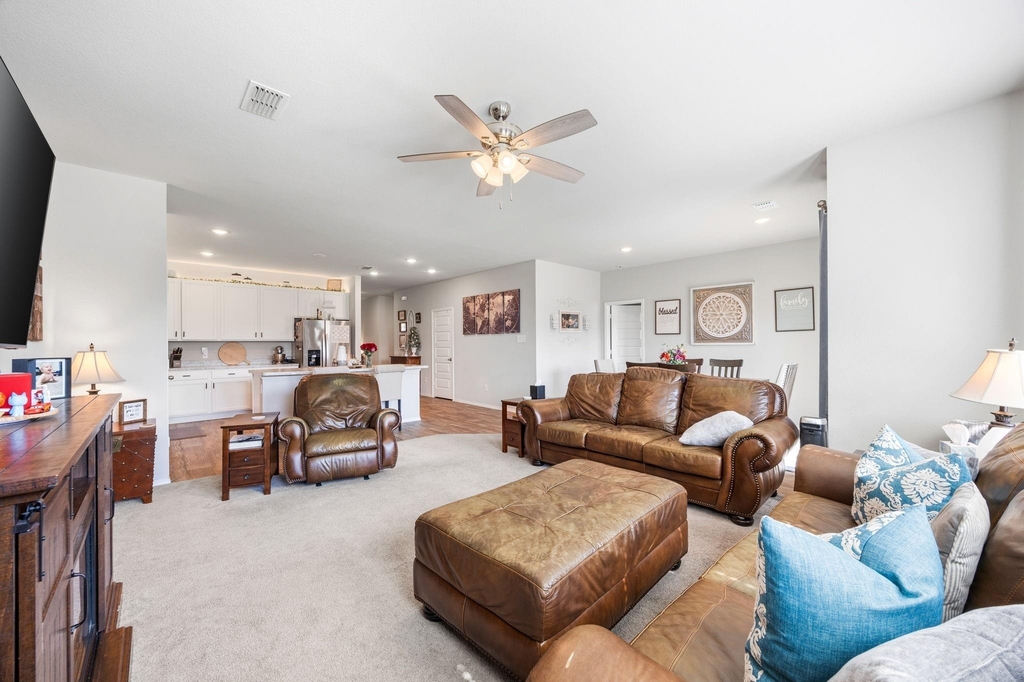 1017 Waverly Drive - Photo 9