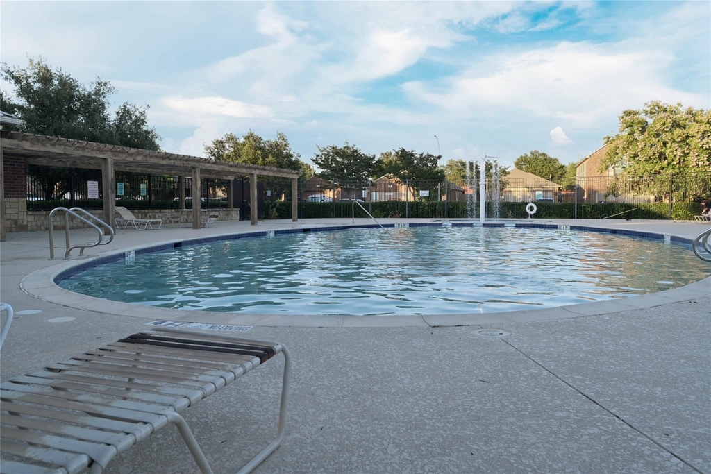 5921 Comanche Peak Drive - Photo 38