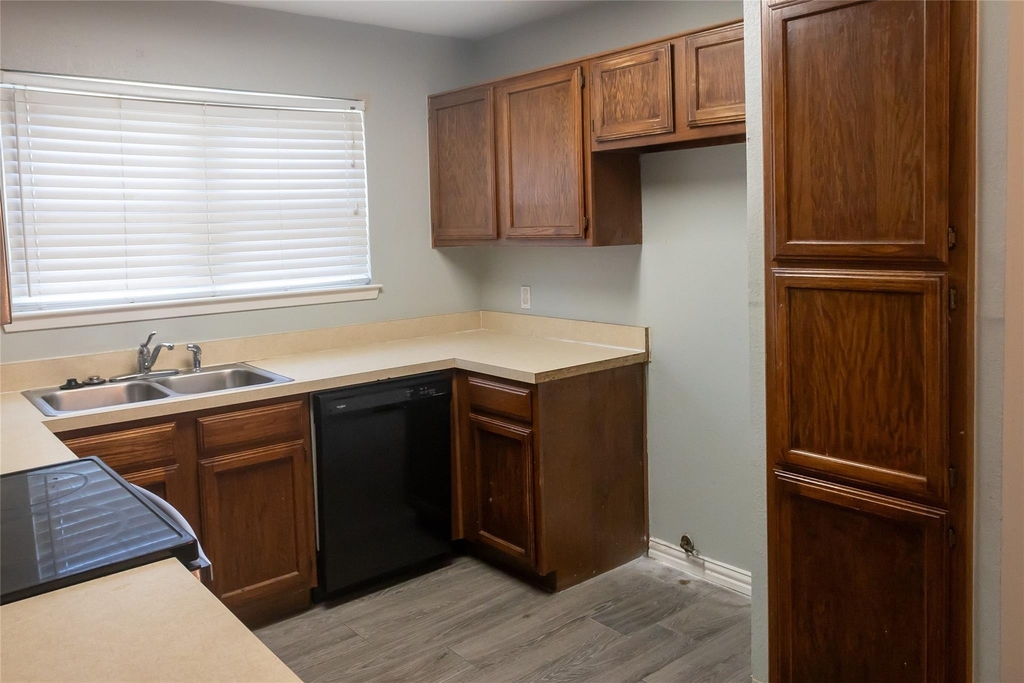 4915 S Prairieview Court - Photo 10