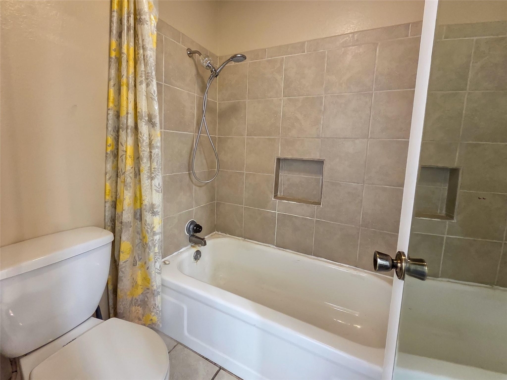 4915 S Prairieview Court - Photo 13