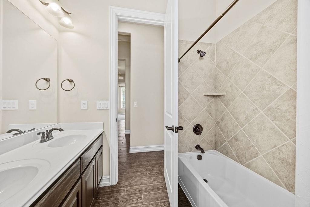 956 Byron Street - Photo 18