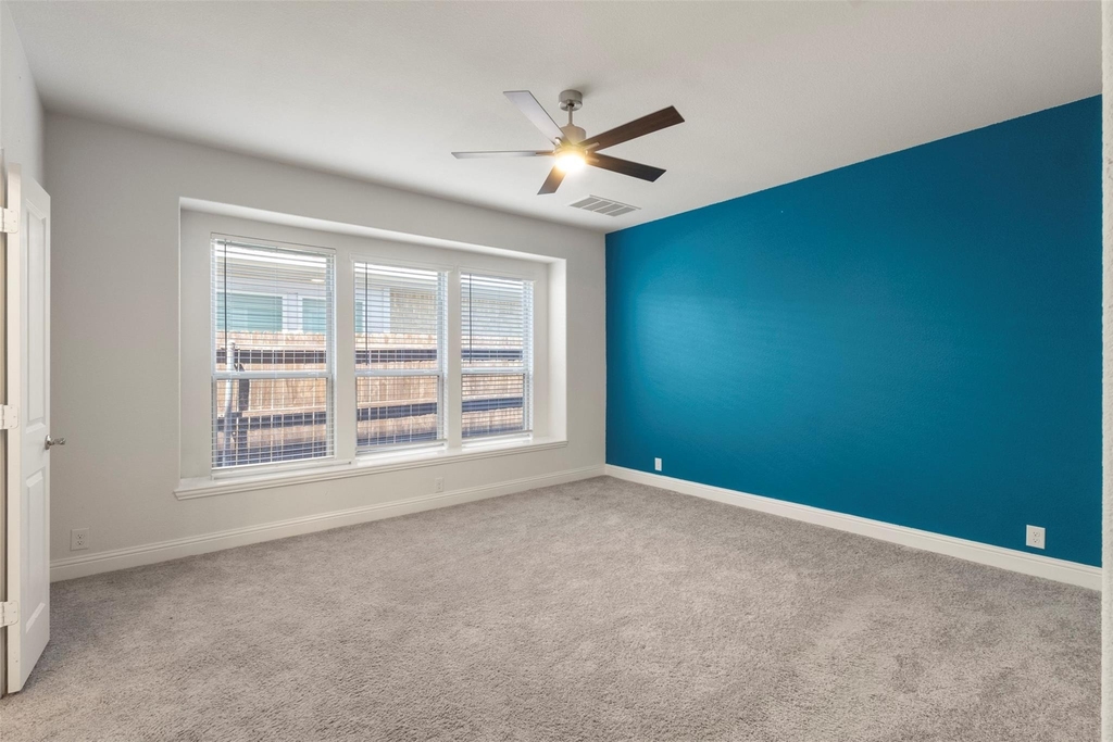 3905 Holly Springs Lane - Photo 10