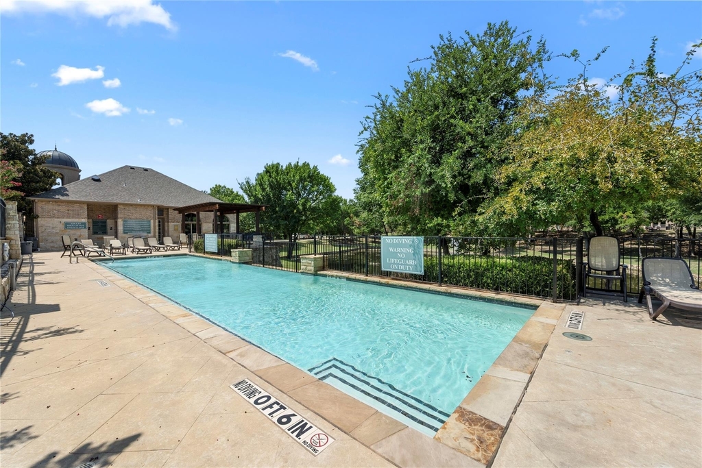 2952 Sheridan Drive - Photo 11