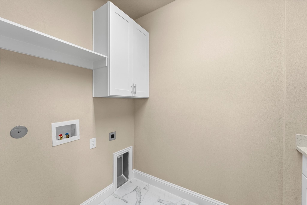 2952 Sheridan Drive - Photo 21