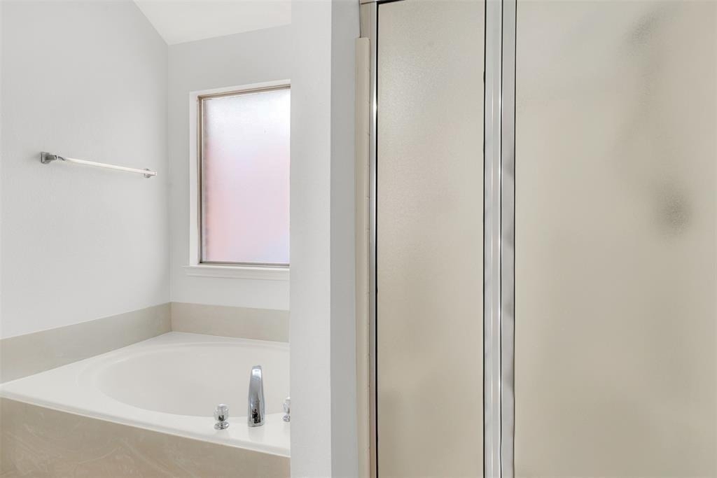 4204 Enchanted Rock Lane - Photo 8