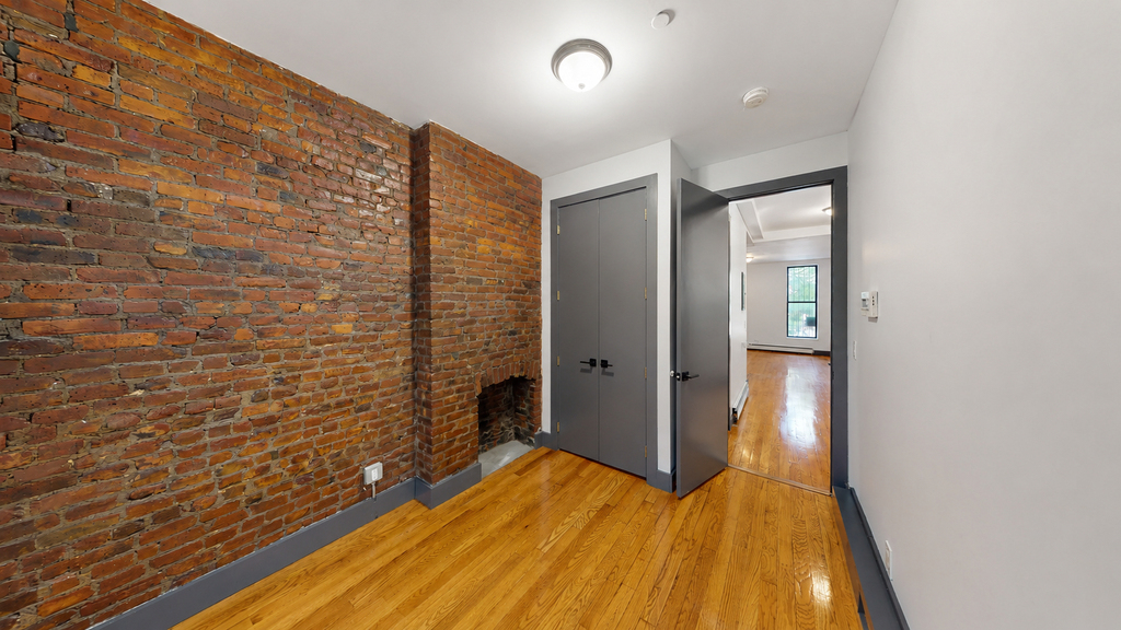 74 Van Buren Street - Photo 5