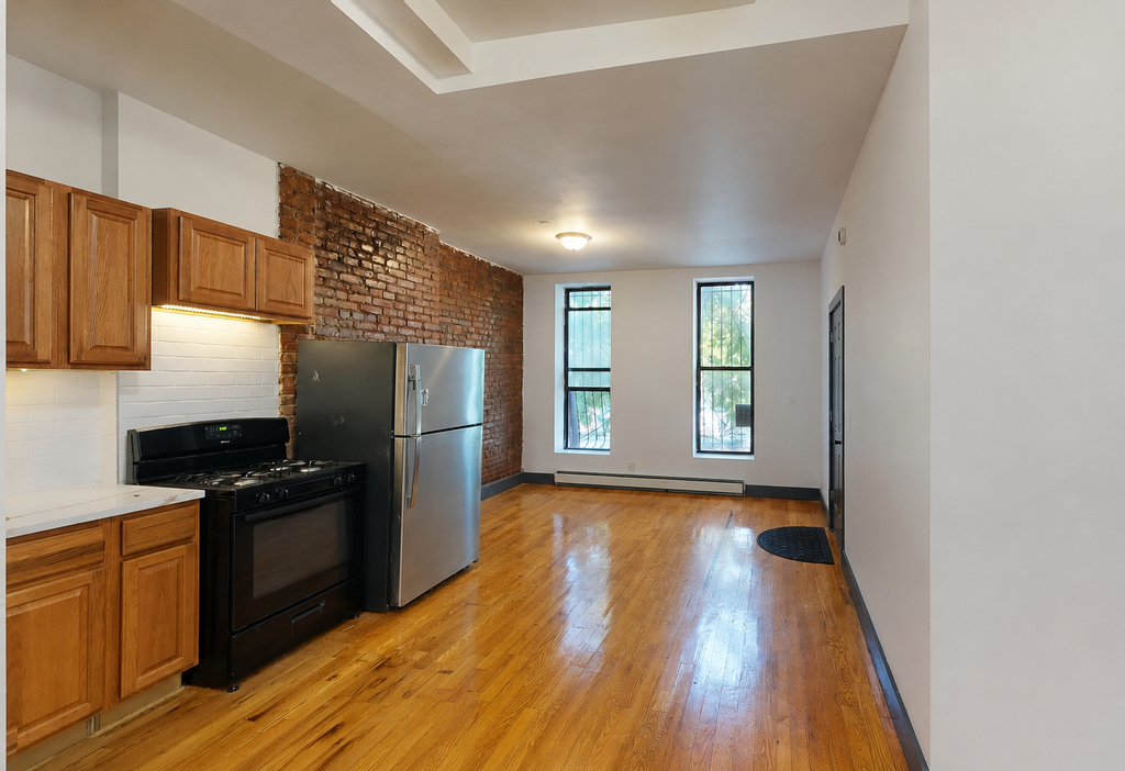 74 Van Buren Street - Photo 0
