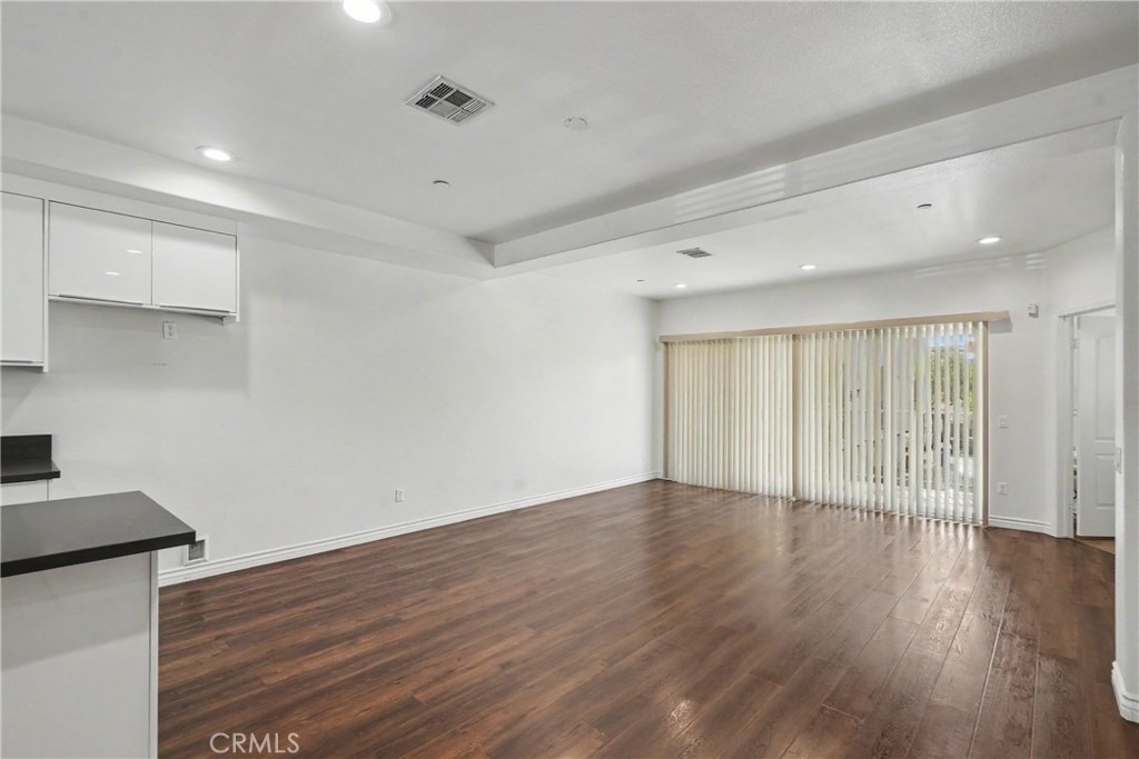 201 N Azusa Avenue - Photo 6