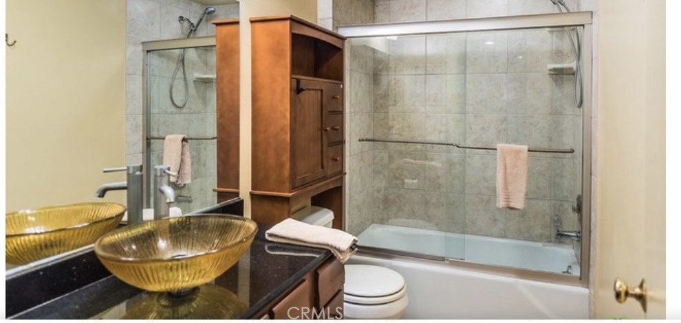 277 E Alejo Road - Photo 4