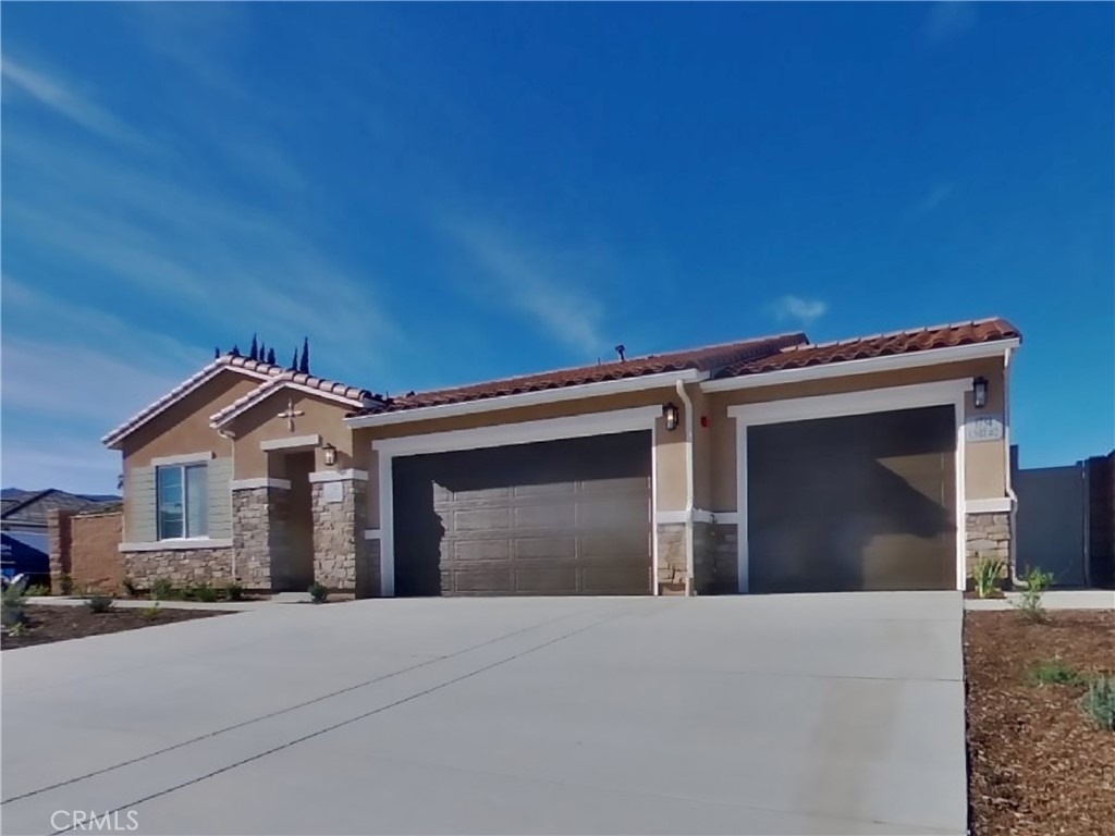 1734 Lorraine Drive - Photo 0