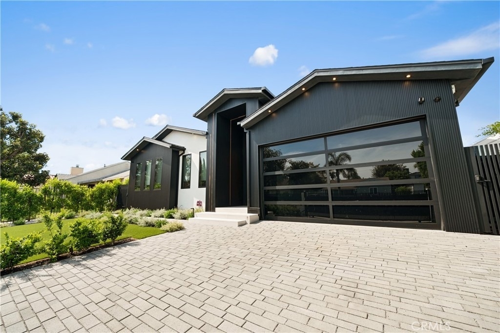 12507 Miranda - Photo 9