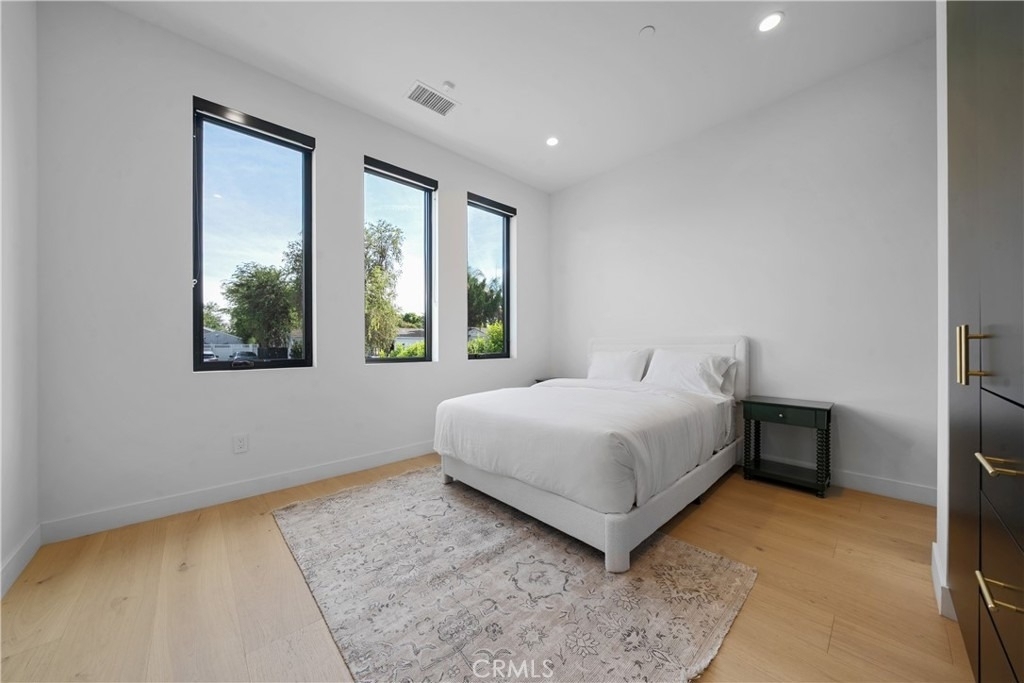 12507 Miranda - Photo 49