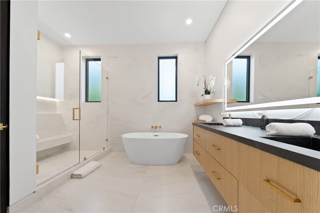 12507 Miranda - Photo 41