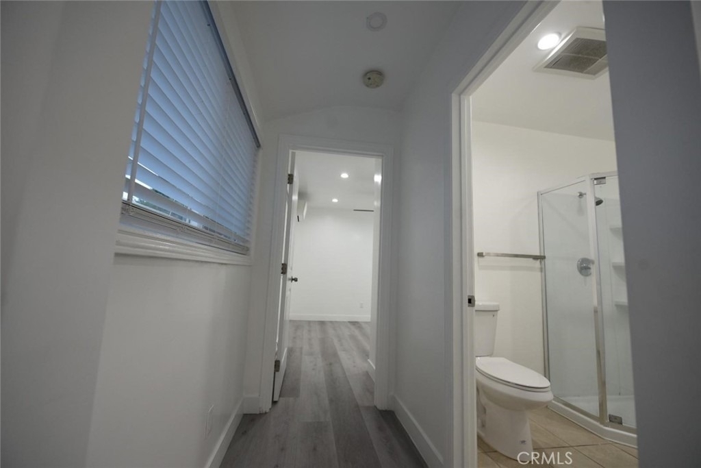 7260 Yolanda Avenue - Photo 9