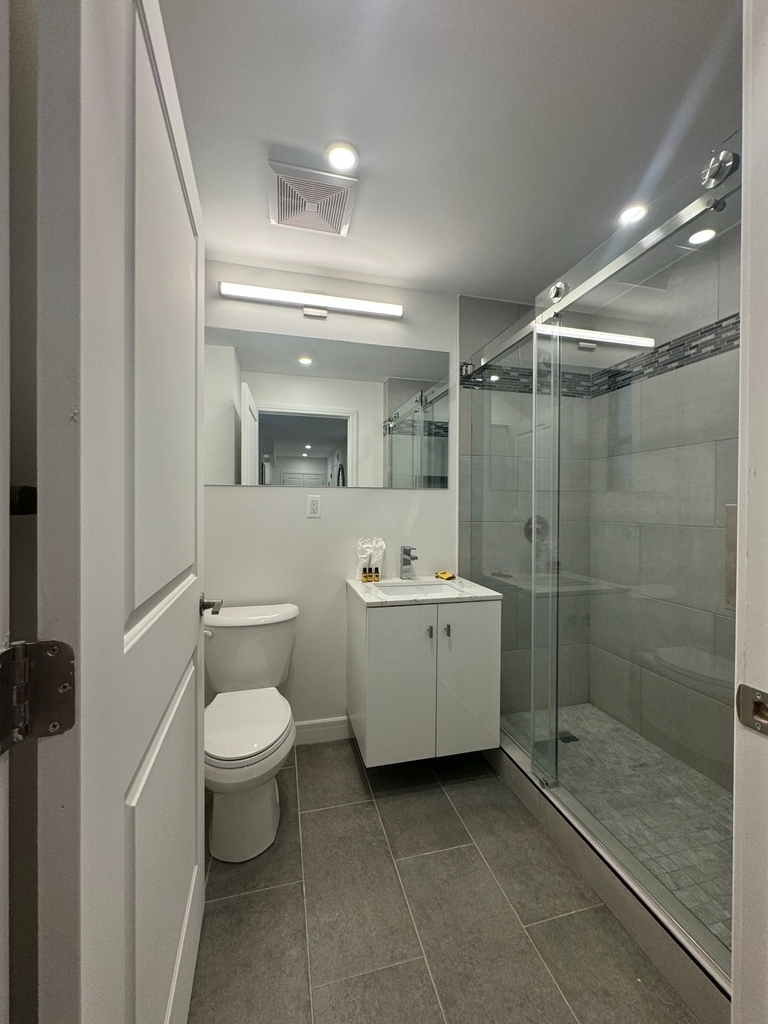 West 81st Street - Photo 8