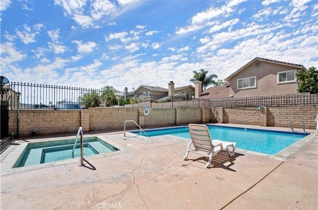 21815 Saticoy Street - Photo 6