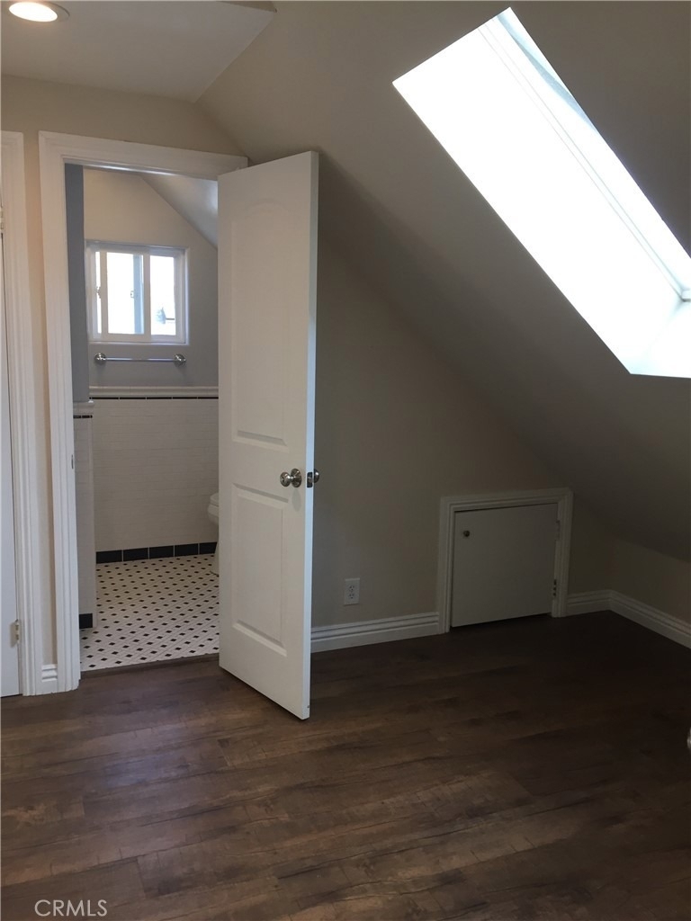 712 W Amerige Avenue - Photo 9